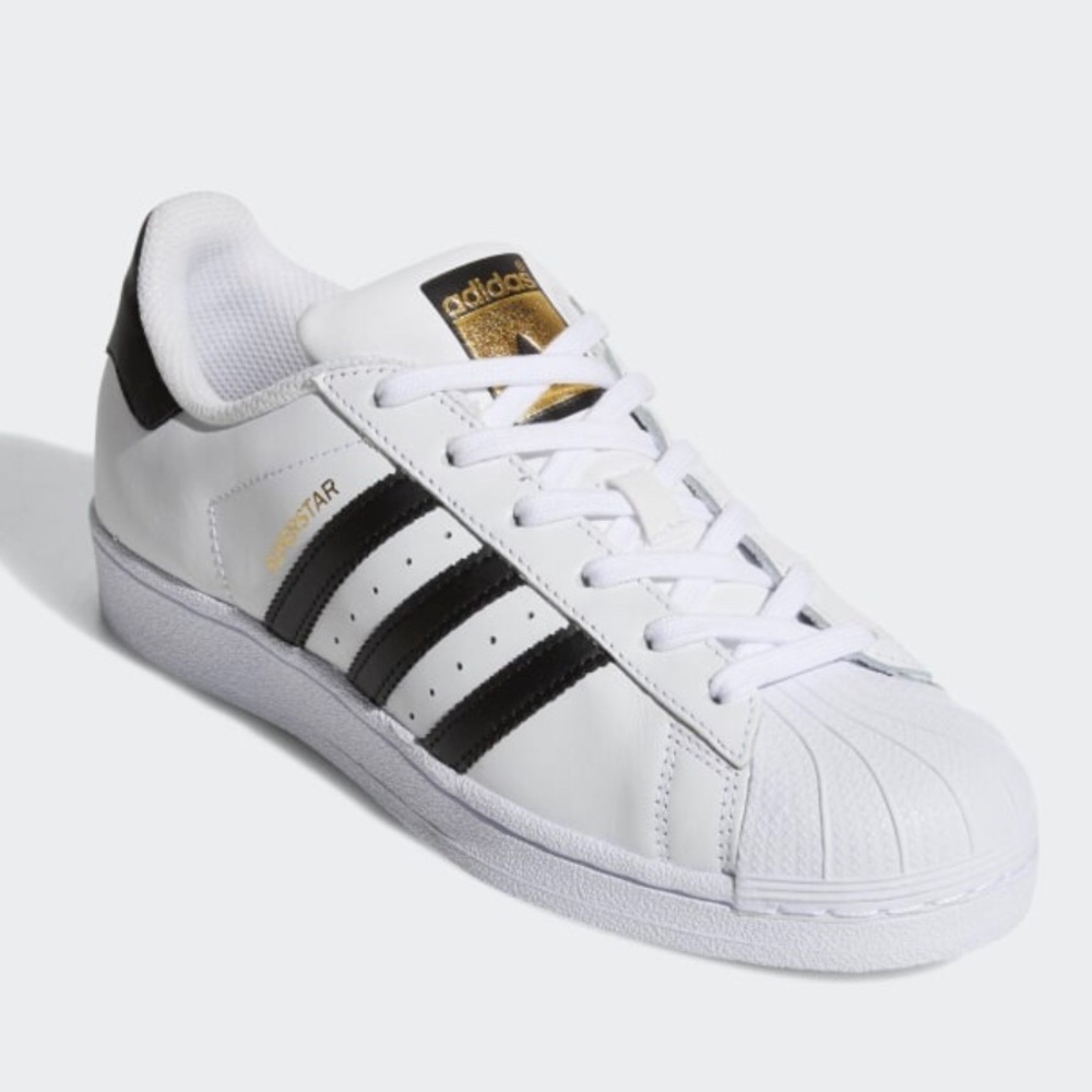 Adidas Superstar women’s